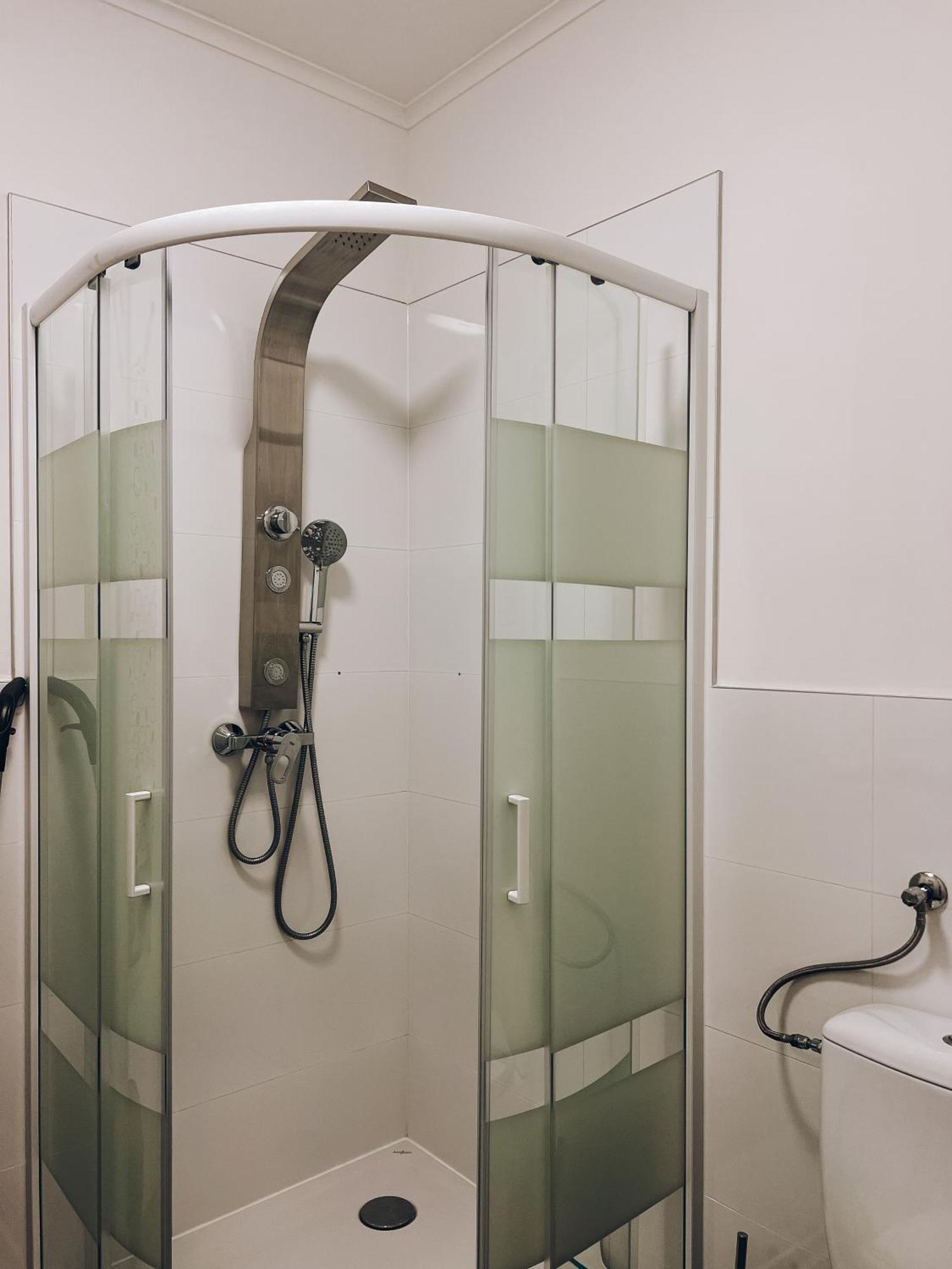 פרייברג אם נקאר Neuwertiges Apartment Mit Kostenlose Privatparkplatz Auch Fuer Transporter Geeignet R1 מראה חיצוני תמונה